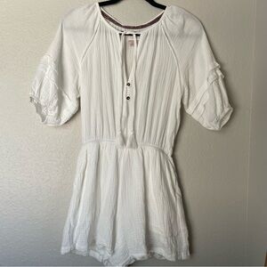 Knox rose white gauze romper shorts